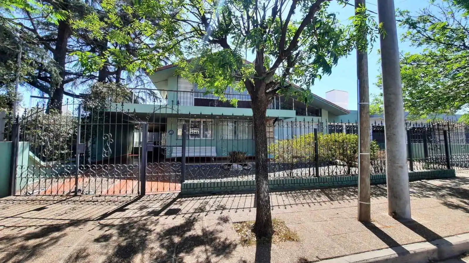 VENTA, CASA 3 DORm EXCELENTE ESTADO