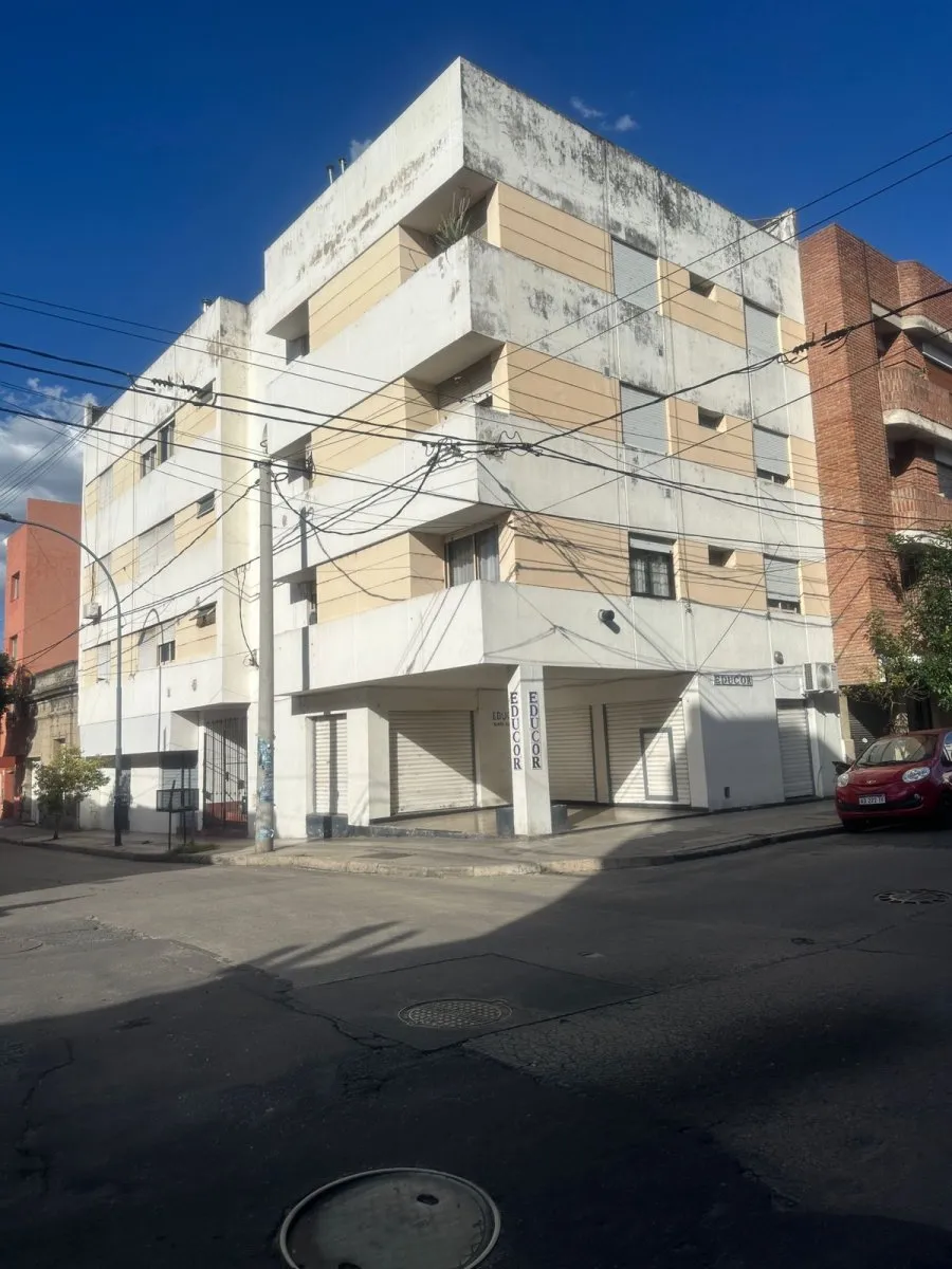 VENTA Departamento 1 dormitorio Alto Alberdi, ideal rentista