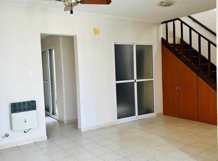 Departamento · 83m² · 3 Ambientes · 1 Cochera
