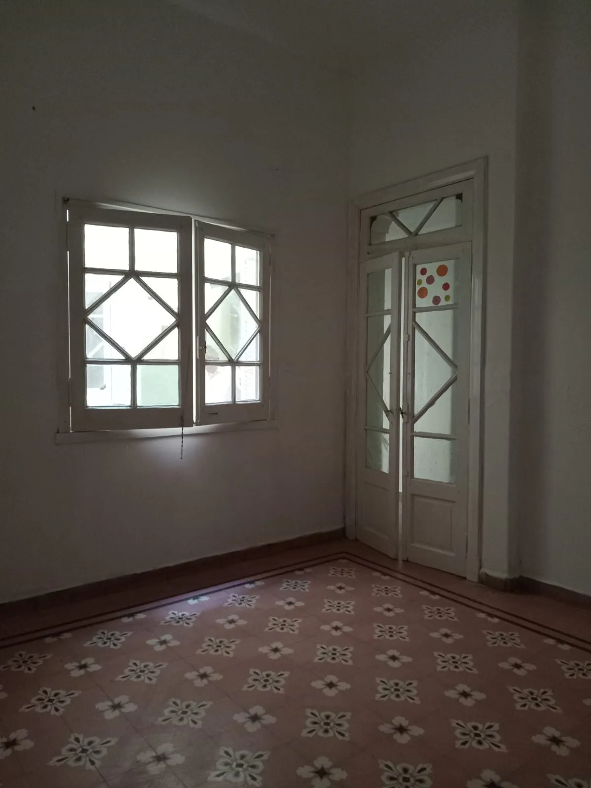 AV 24 DE SEPTIEMBRE 2200 - 2 Casas, PB: 3 dorm y coch, PA 2 dorm. Ag.