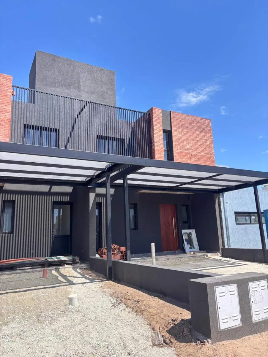 Dúplex en Venta  Terrazas de Manantiales