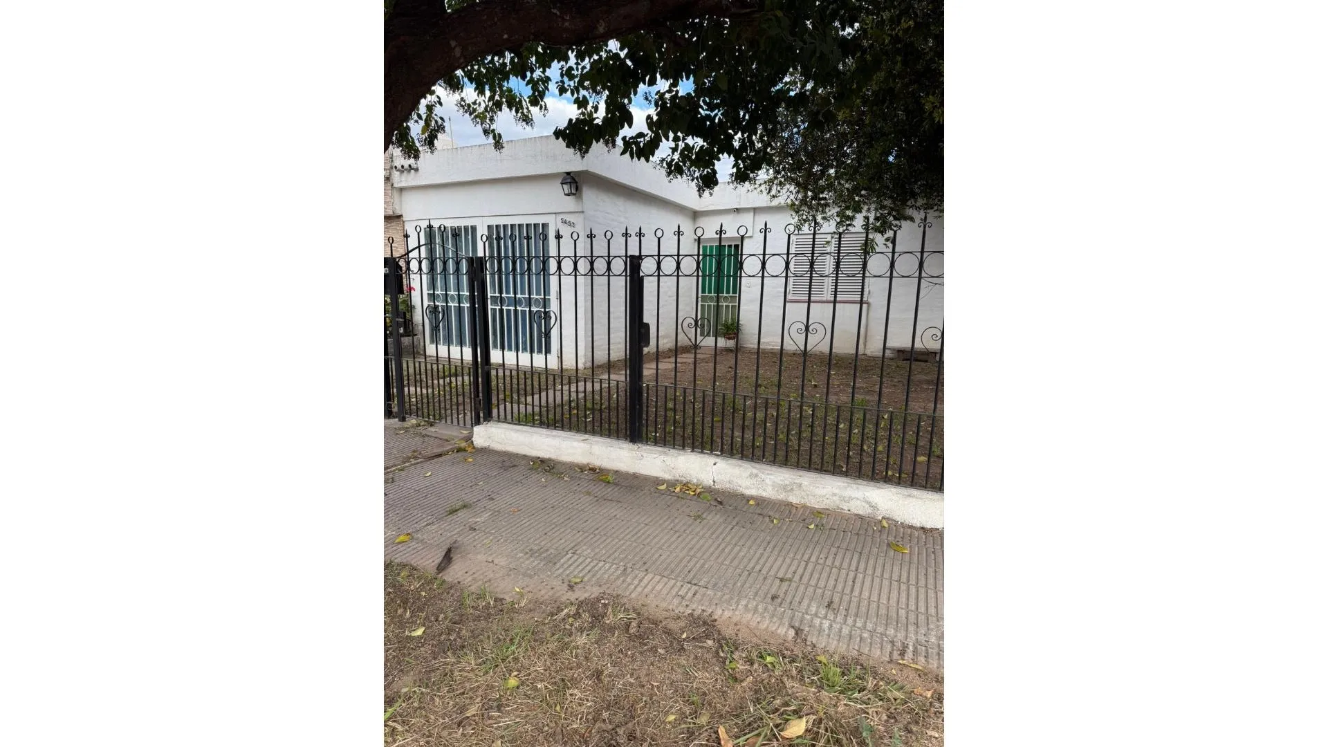VENTA - CASA 3 DOR - BARRIO ITUZAINGO