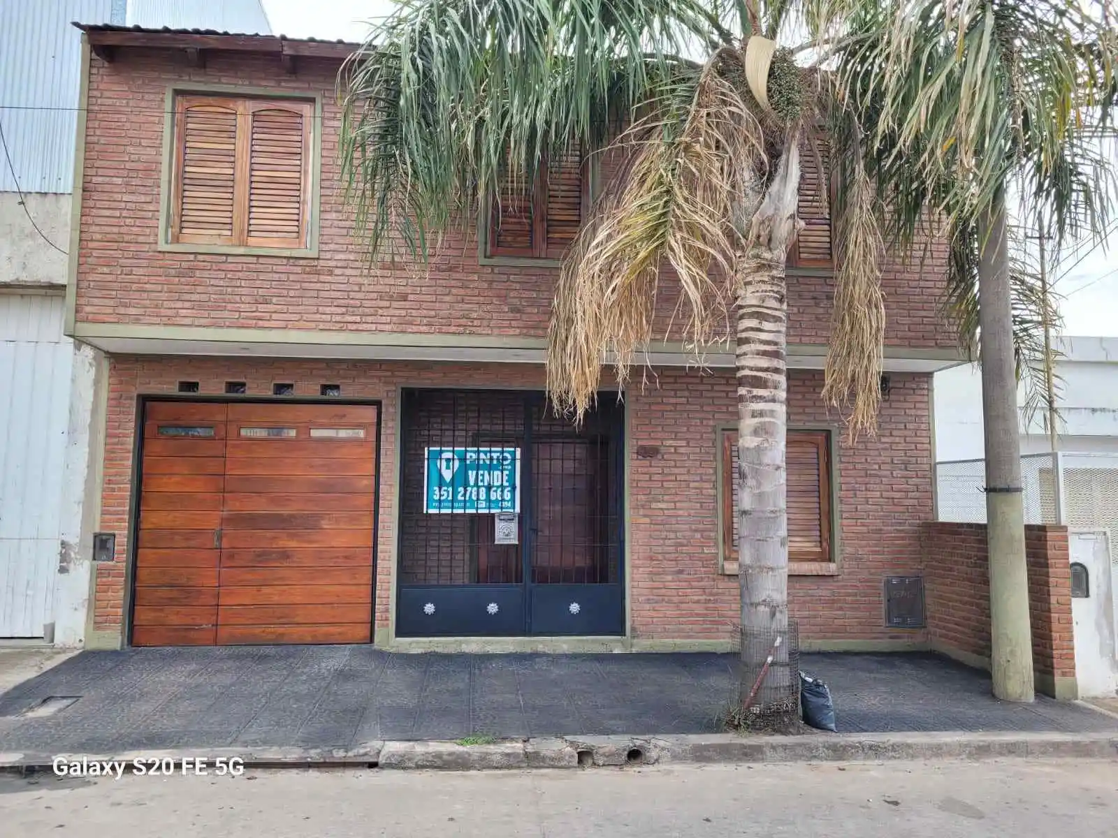 CASA VENTA  PARQUE CAPITAL  3 DORMITORIOS