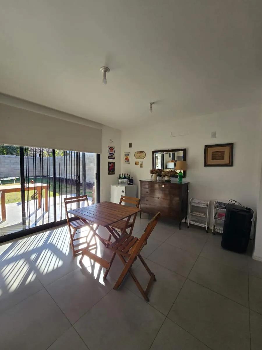 VENTA - DÚPLEX DE 3 DORMITORIOS CON GRAN PARIO EN B LA SALLE