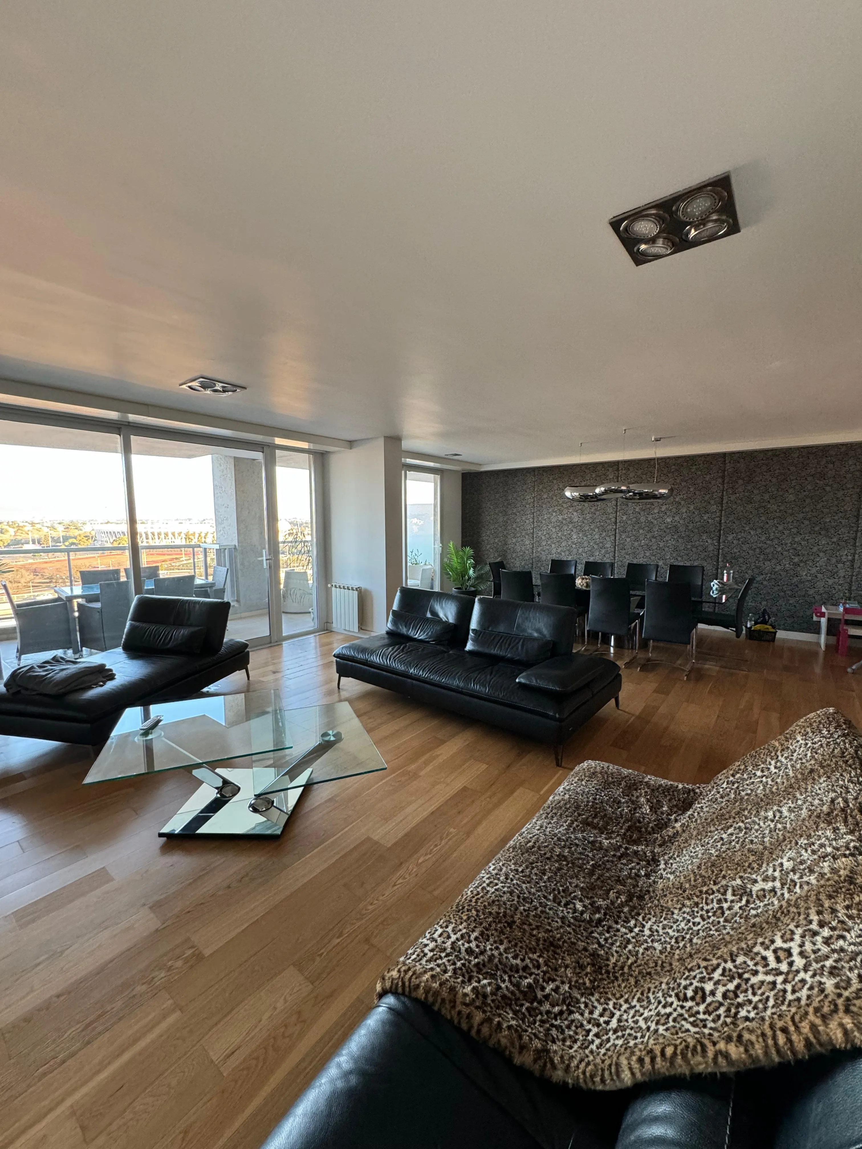 ¡Venta! Penthouse en Complejo Chateau Village - Con Cochera y Baulera