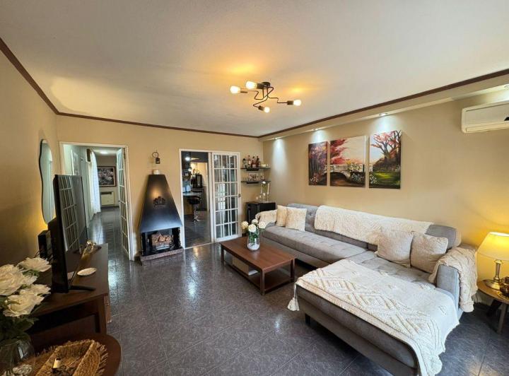 Casa · 138m² · 4 Ambientes · 1 Cochera