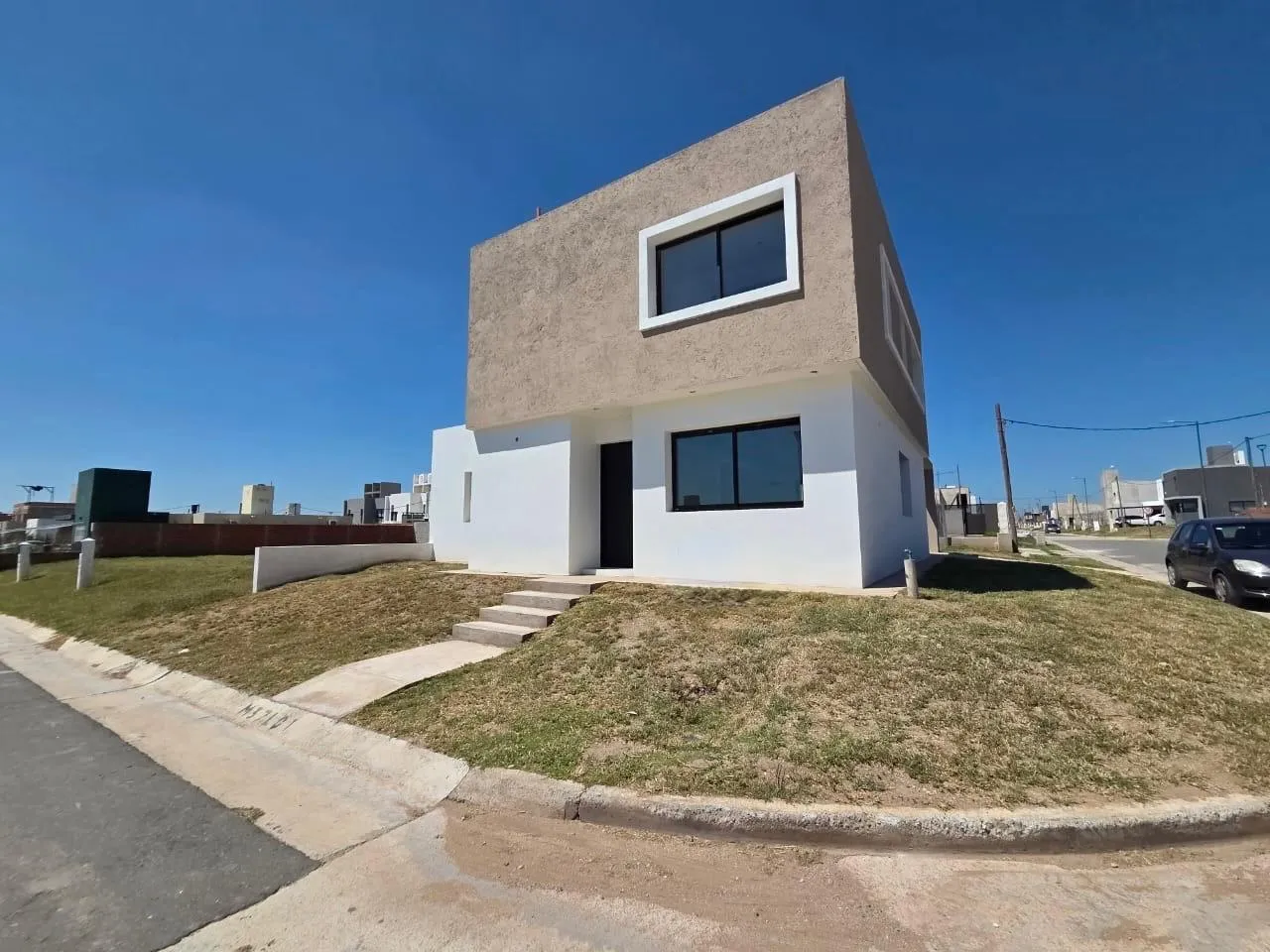 DOCTA CENTRAL - DUPLEX EN VENTA