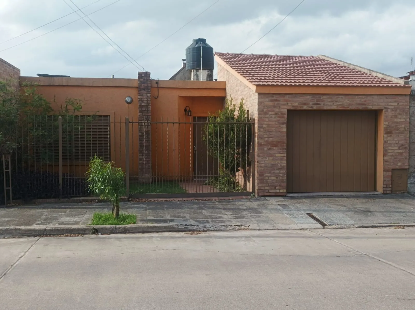 Casa con pileta! Apto Credito