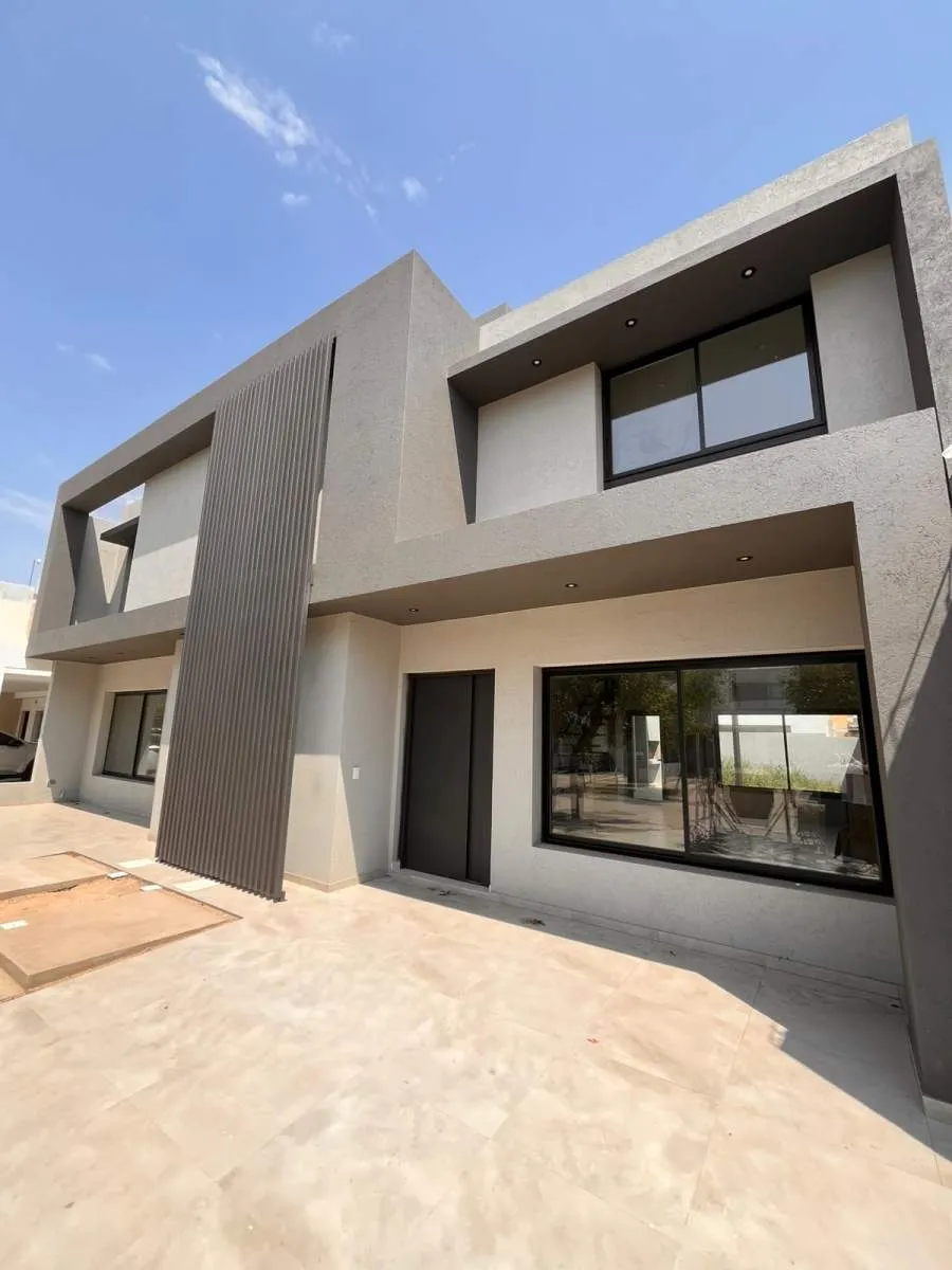 VENTA DUPLEX MODERNO CON PATIO Y QUINCHO EN CHACRAS DEL NORTE
