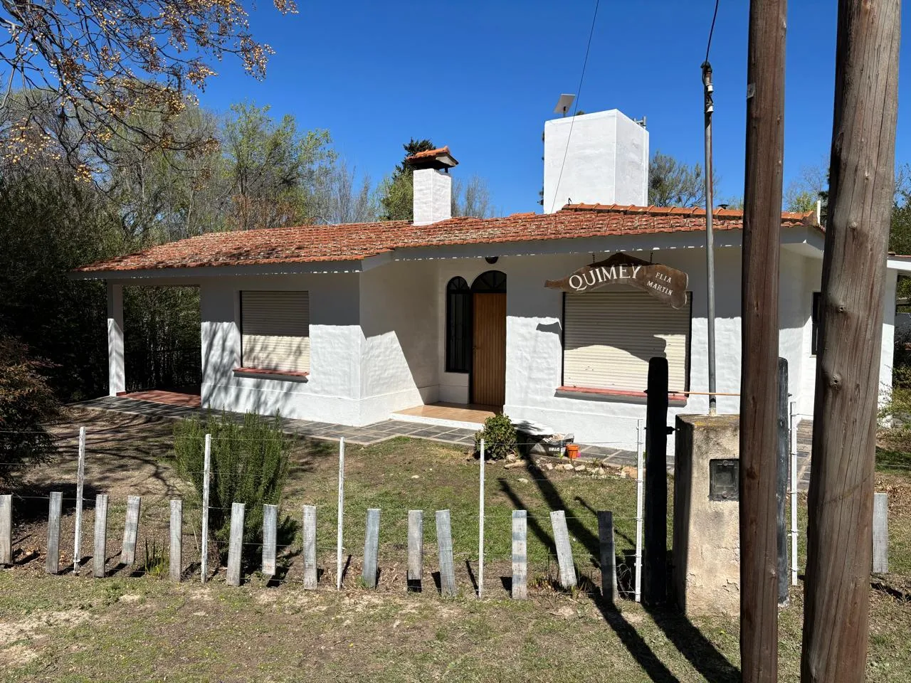 VENDO HERMOSA CASA EN LAGO AZUL 3D 2B-UNICO DUEÑO-MUY BIEN CONSERVADA