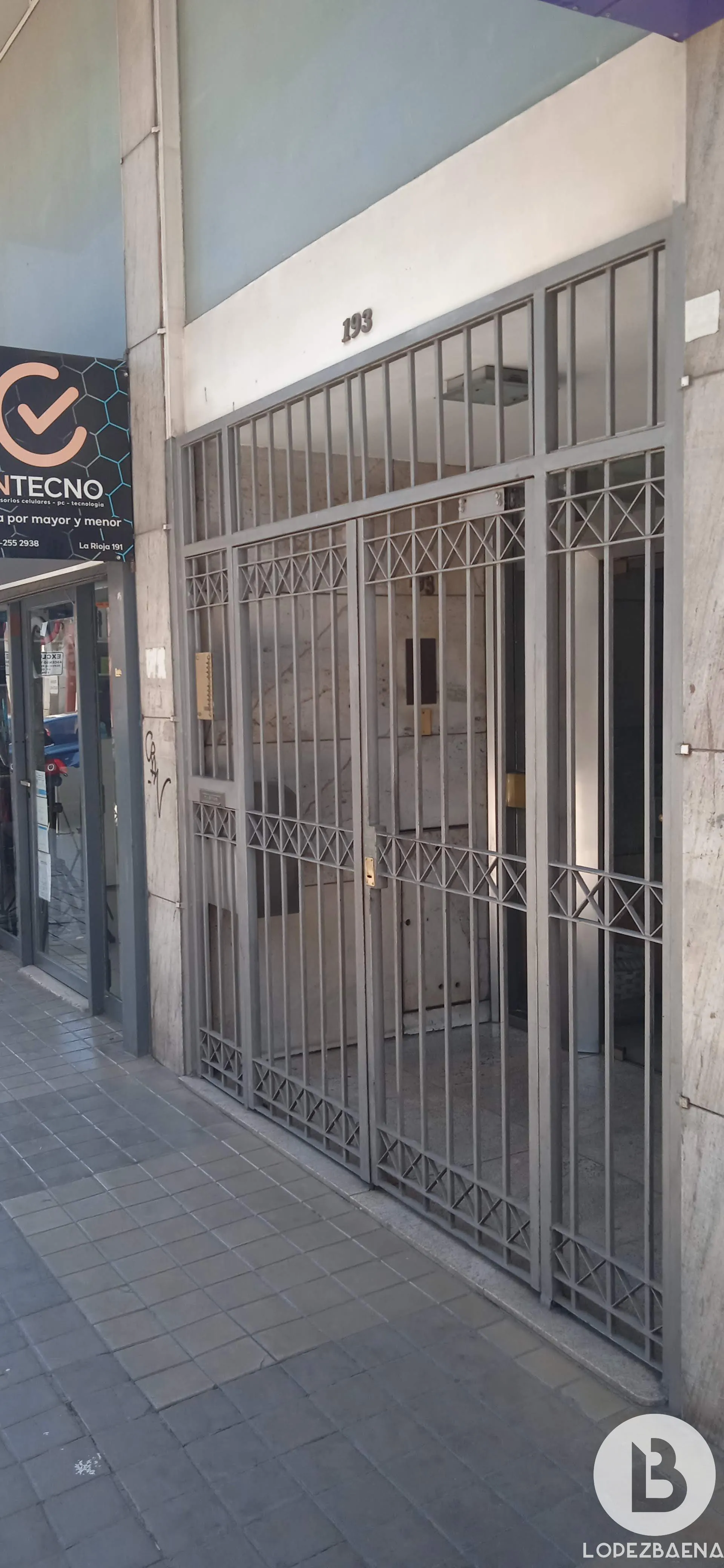 En venta Espectacular departamento de 3 dormitorios y 3 baños (1 en Suite)