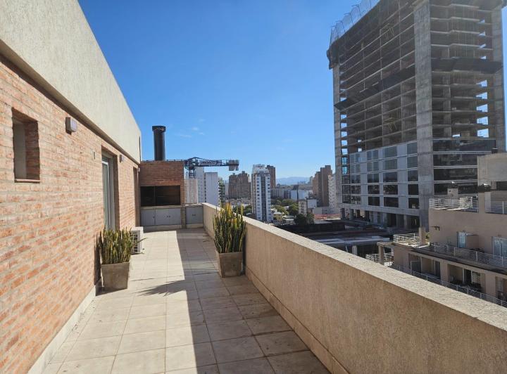 Departamento · 80m² · 2 Dormitorios