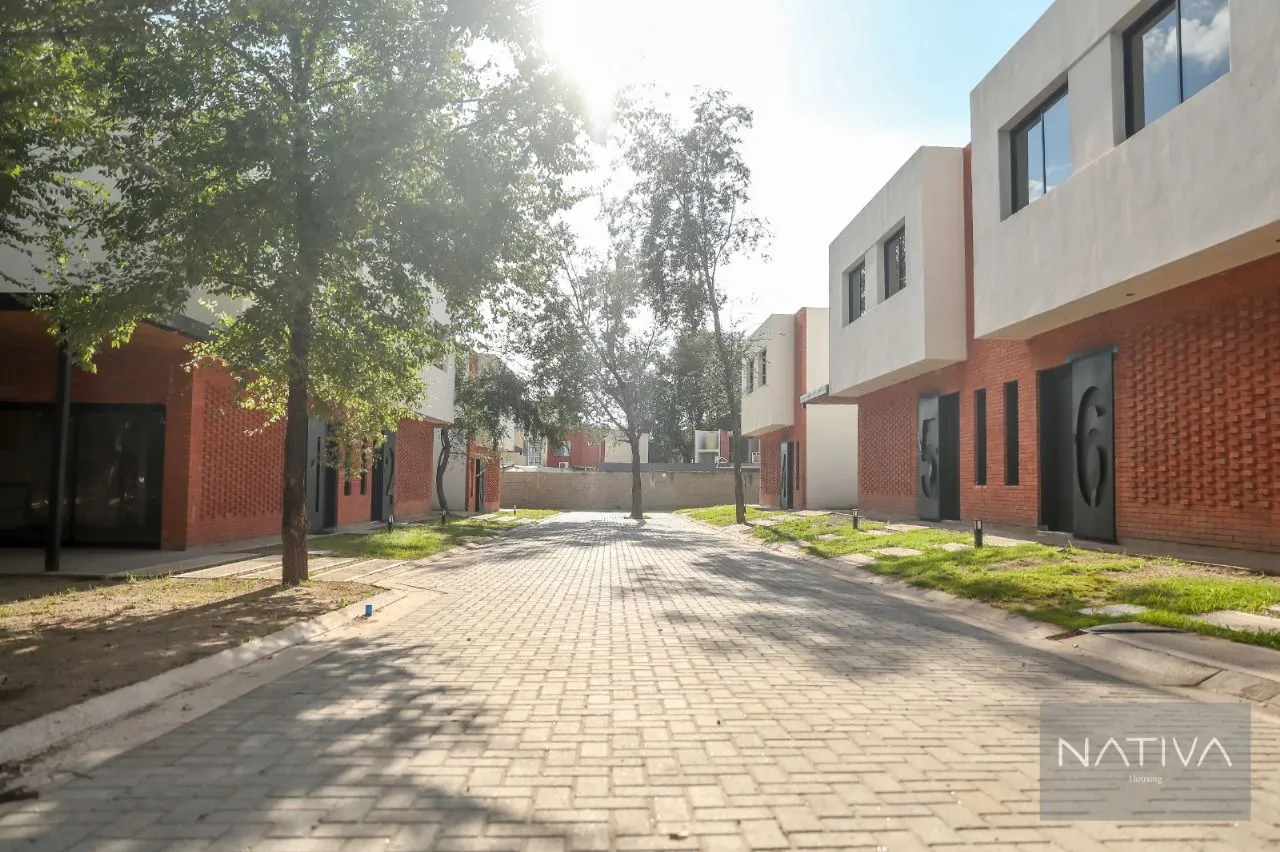DUPLEX EN VENTA LA CALERA - NATIVA HOUSING FRENTE A LA ESTANZUELA