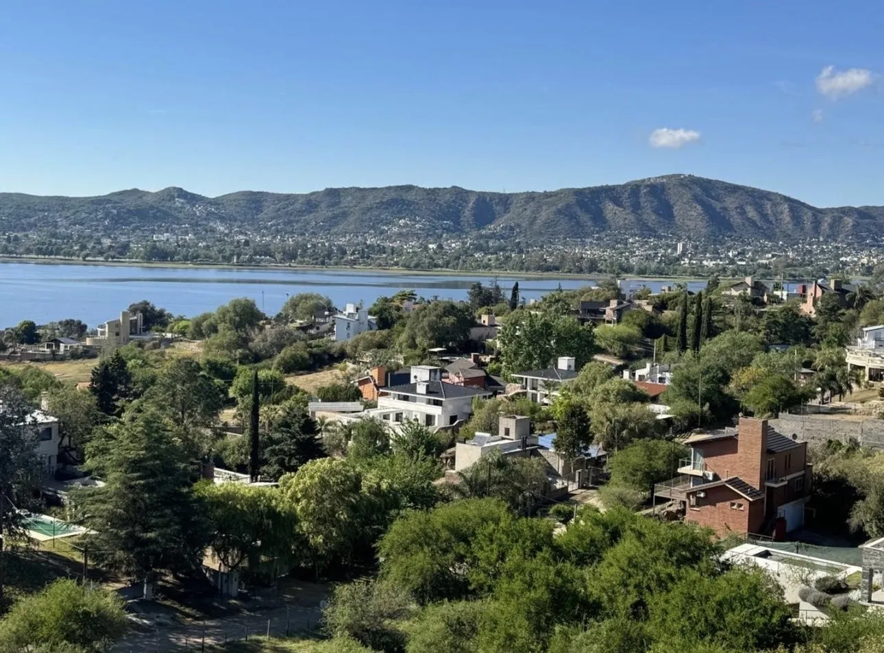 Terreno en Villa del Lago VCP! Inmejorables Visuales!