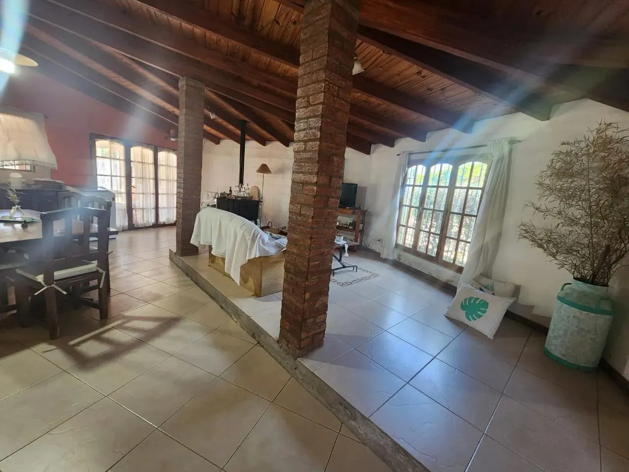 Vendo casa c2 dorm. Dpto c1 dorm.B Marques de Sobremonte