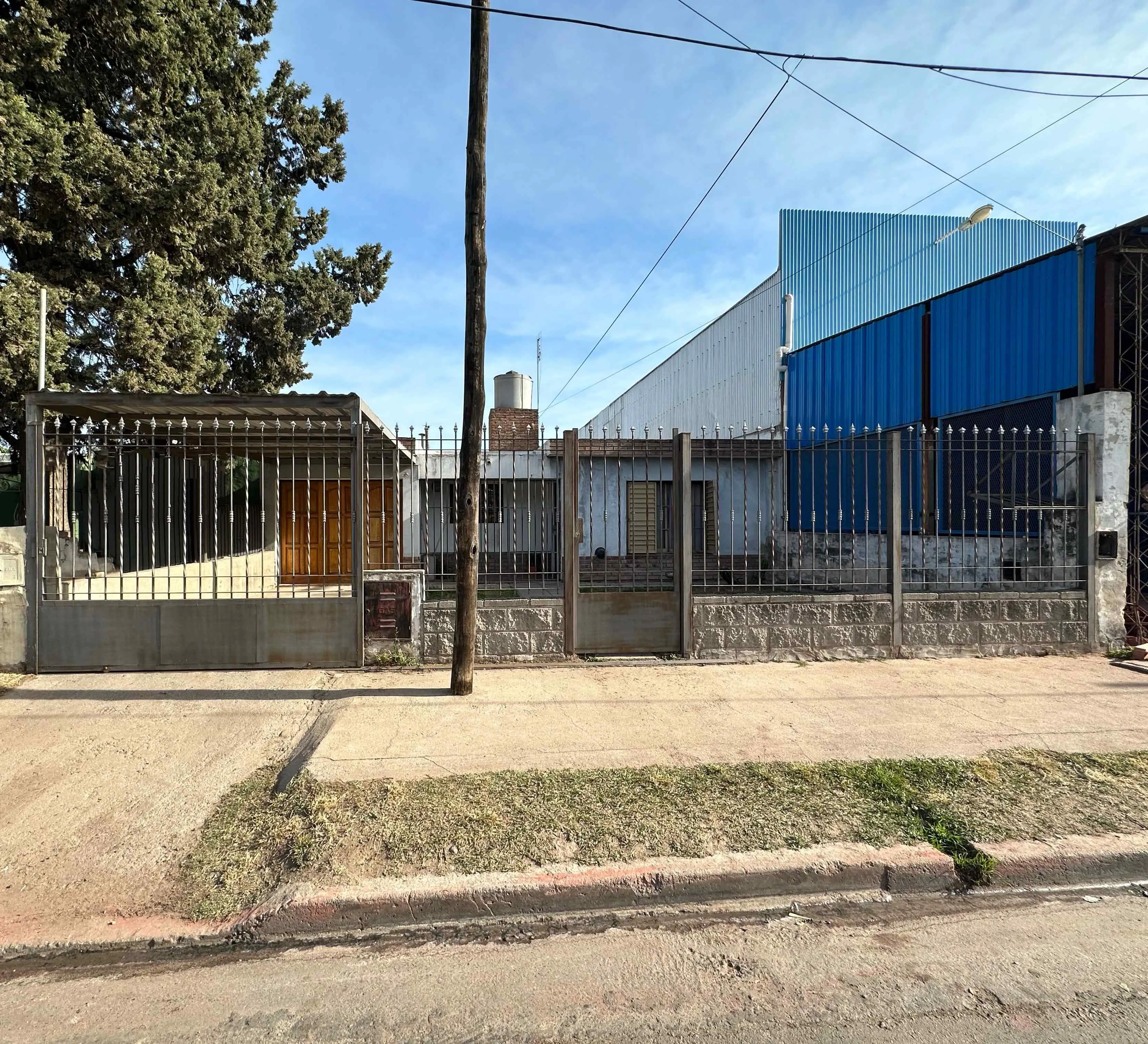 Se Vende Casa  B° Marques de Sobremonte