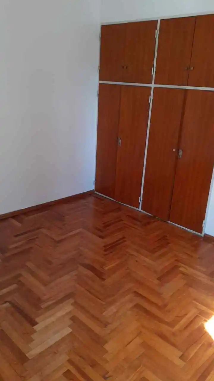 Venta - dpto. 2 dormitorios – Bº Alberdi