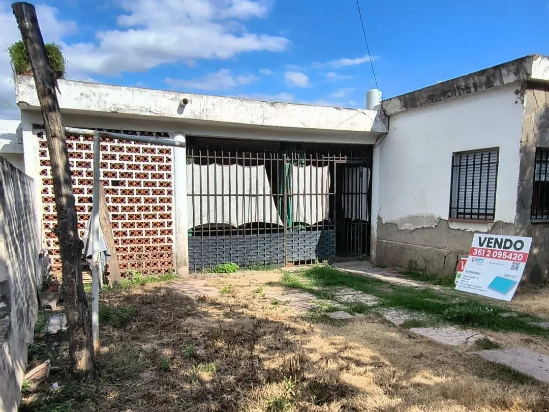 Casa a remodelar con gran potencial en Alto Verde | Excelente ubicación