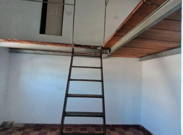 Casa · 500m² · 15 Ambientes · 3 Cocheras
