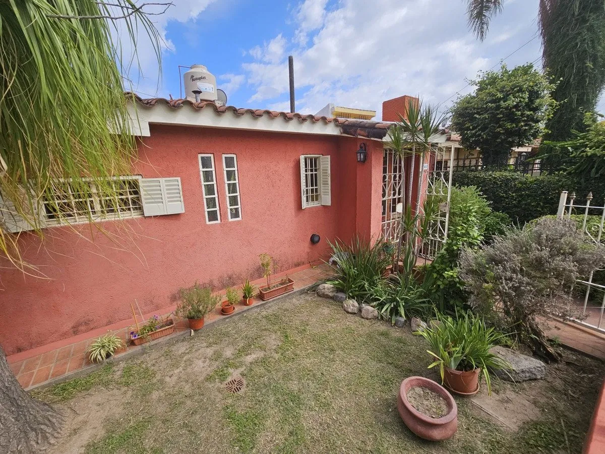 Casa En Venta En Residencial América
