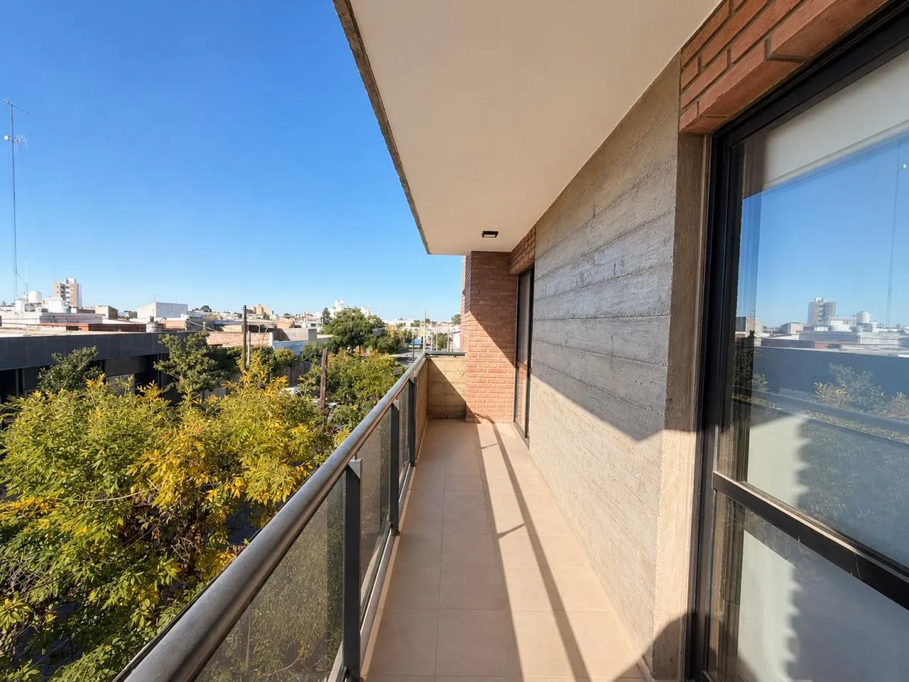 Departamento en Alquiler de 2 Dormitorios en B Cofico