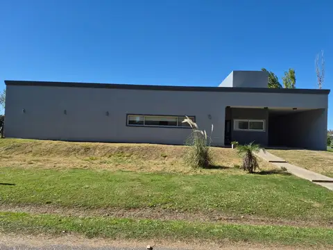 Casa en Venta en Puerto Roldan, Countries y Barrios Cerrados en Roldan