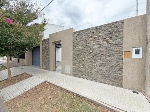 Casa en Venta en San Lorenzo, Santa Fe