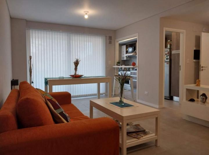 Departamento · 76m² · 6 Ambientes