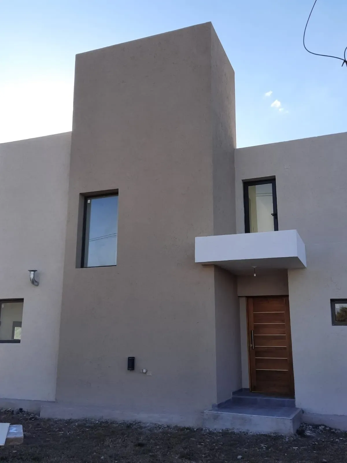 KABALS VENDE O PERMUTO CASA A ESTRENAR EN VILLA CATALINA, EXCELENTE OPORTUNIDAD