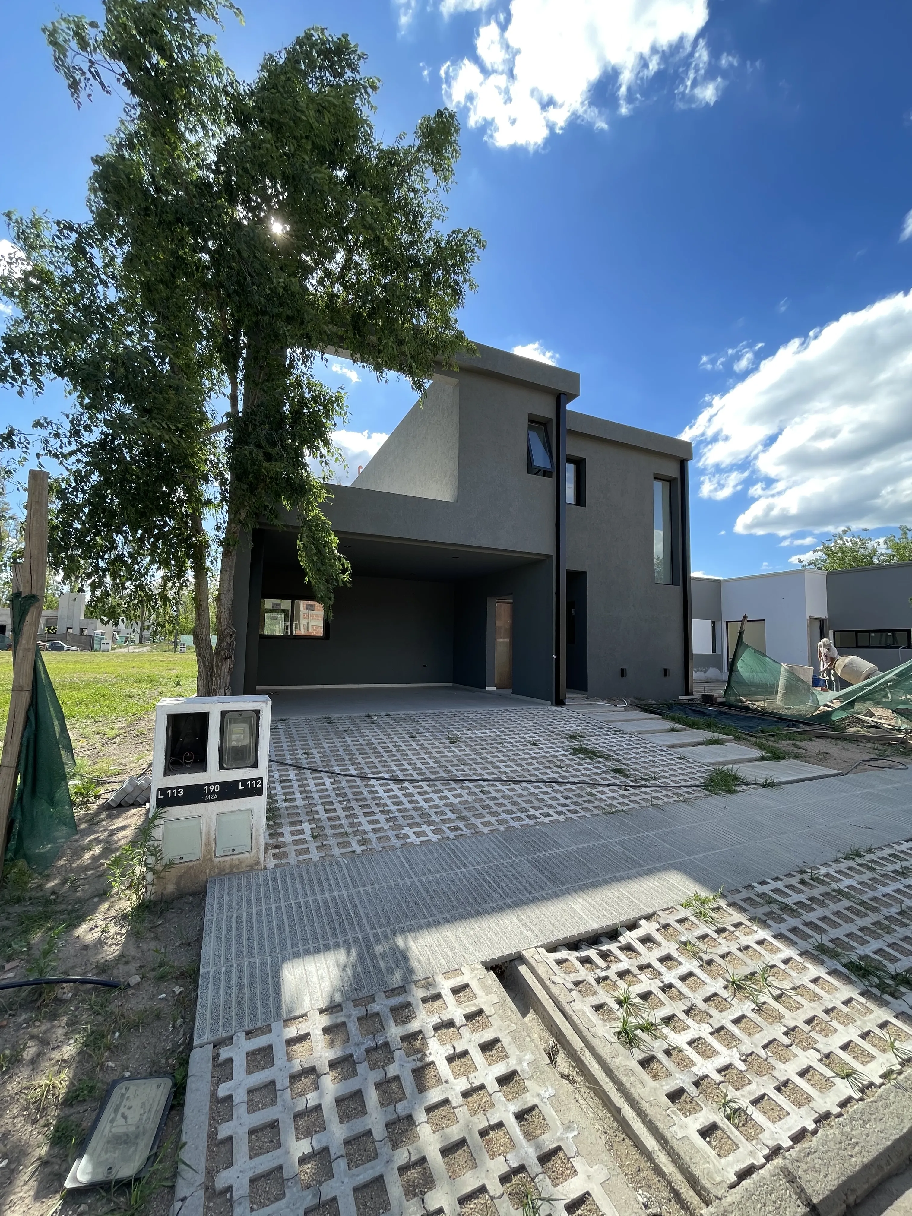 B Nuevo Malagueño Casa a Estrenar primera categoría en todo ,2d y2b Muy buena