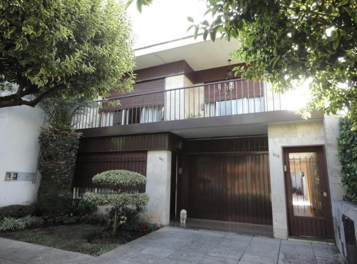 PH · 265m² · 4 Ambientes · 2 Cocheras