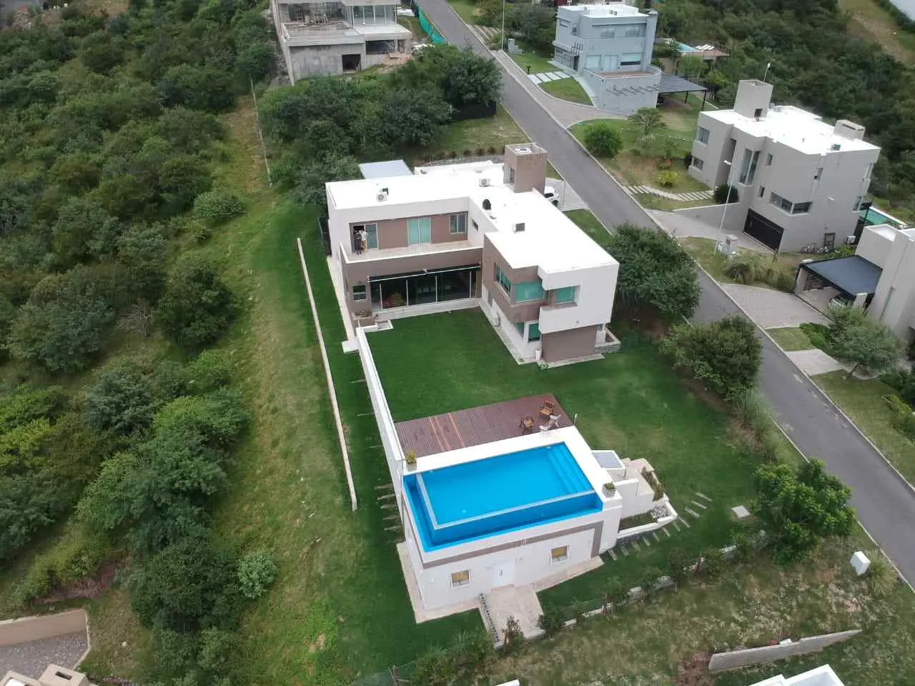 Casa en Venta - Barrio La Rufina