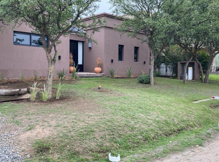 Casa · 298m² · 3 Ambientes