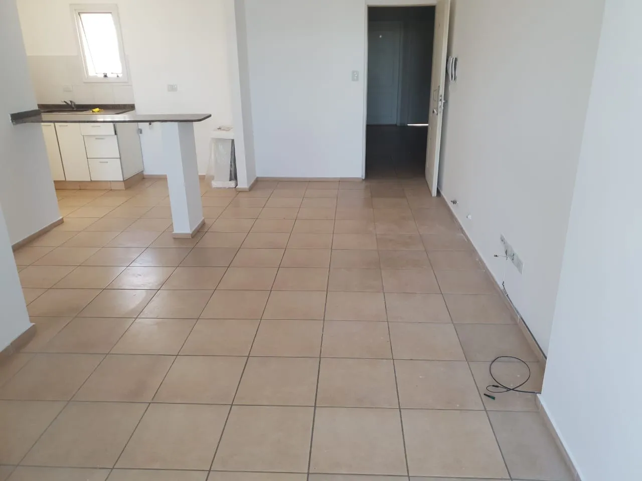 ALBERDI. 9 de Julio 2400 Dpto. 1 Dorm. C/ balcón. Externo.
