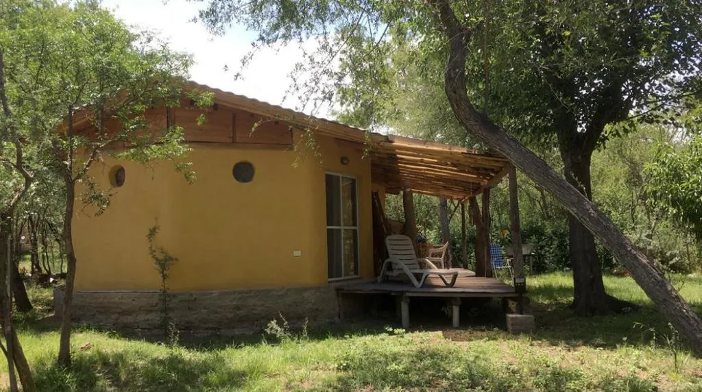 VILLA DE LAS ROSAS 2 CASAS Córdoba, Traslasierra. Barrio Solares de Champaqui