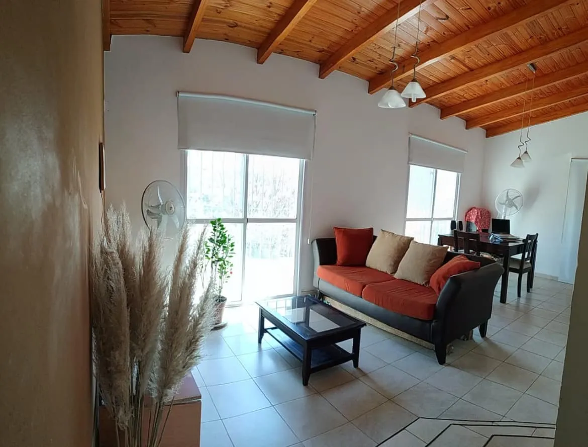 PARQUE SIQUIMAN Casa 2 dor 2 baños APTA BANCOR