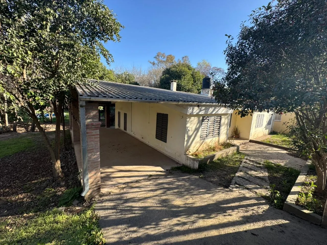 VENDO CASA DE 3 DORMITORIOS EN ANISACATE (CON ESCRITURA Y TERRENO DE 1.755 MTS2