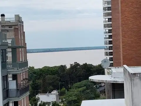 Departamento en Venta en Martín, Rosario