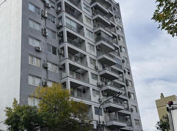 Departamento · 46m² · 2 Ambientes · 1 Cochera