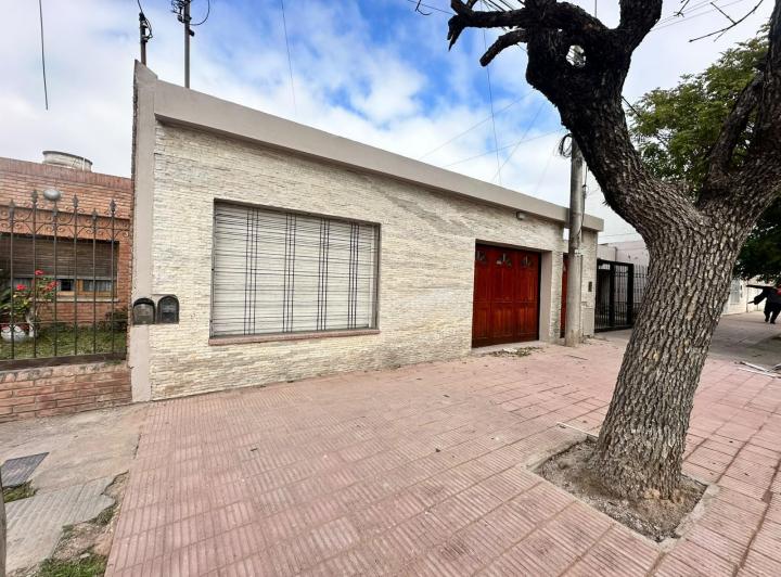 Casa · 334m² · 5 Ambientes