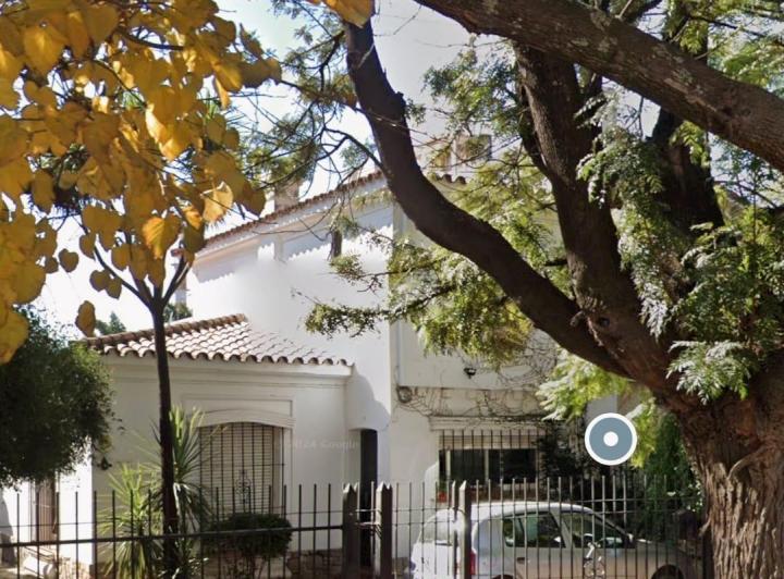 Casa · 255m² · 6 Ambientes