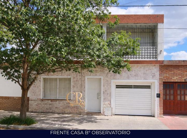 Casa · 212m² · 3 Dormitorios · 1 Cochera