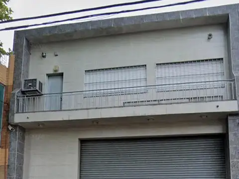 Galpón en Alquiler en Mataderos, CABA