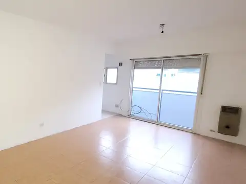 Departamento en Alquiler en Parque Chacabuco, CABA