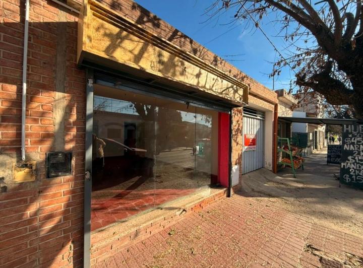 Casa · 172m² · 3 Ambientes · 1 Cochera