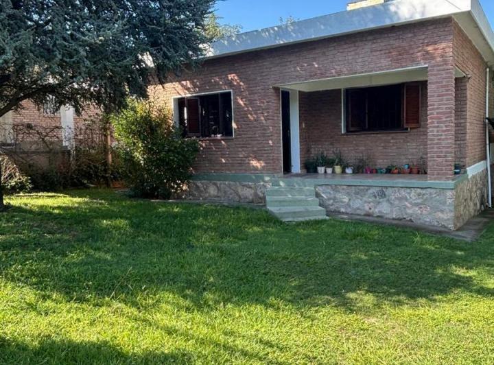 Casa · 108m² · 2 Dormitorios