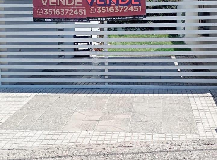 Casa · 130m² · 4 Ambientes · 1 Cochera