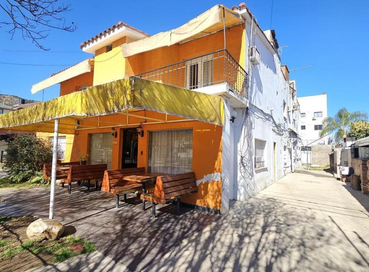 Casa · 560m² · 10 Cocheras