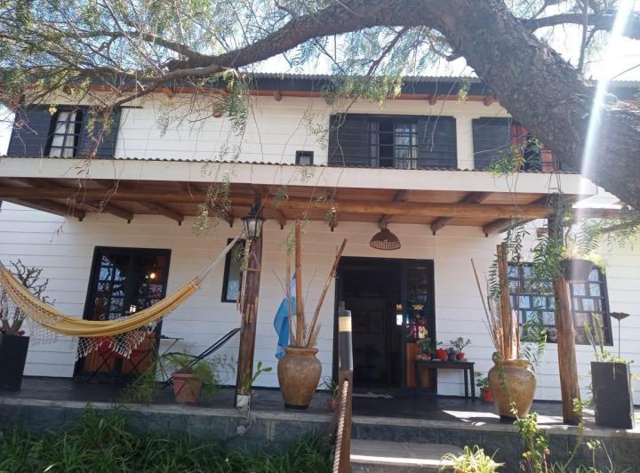 Casa · 300m² · 4 Ambientes