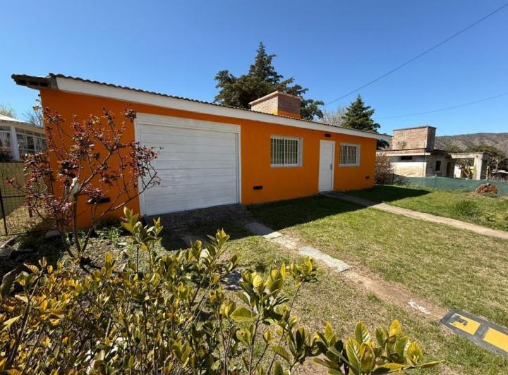 Casa · 120m² · 4 Ambientes · 2 Cocheras